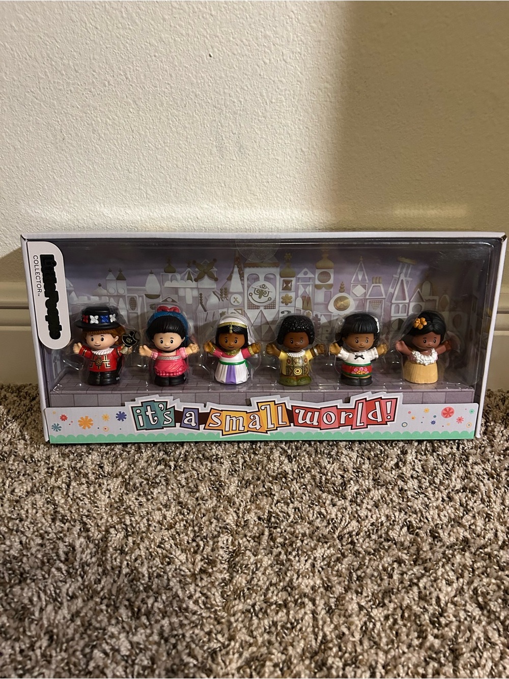 Little People Collector Set it’s a Small World